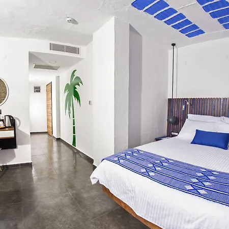 Otel Hay (adults Only) 2*